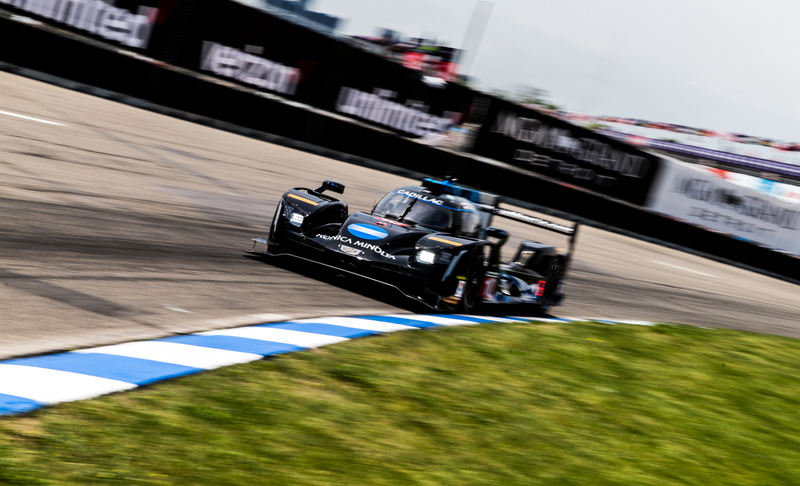 Illustration for article titled Bask In The Glory Of Awesome Sports Cars Racing In Detroit